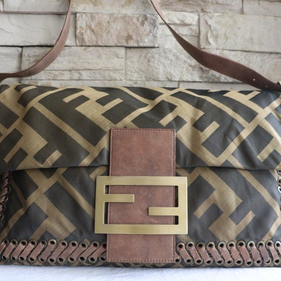 SOLD Fendi Tobacco Zucca Large Baguette Laced Bag - Picture 7 of 16